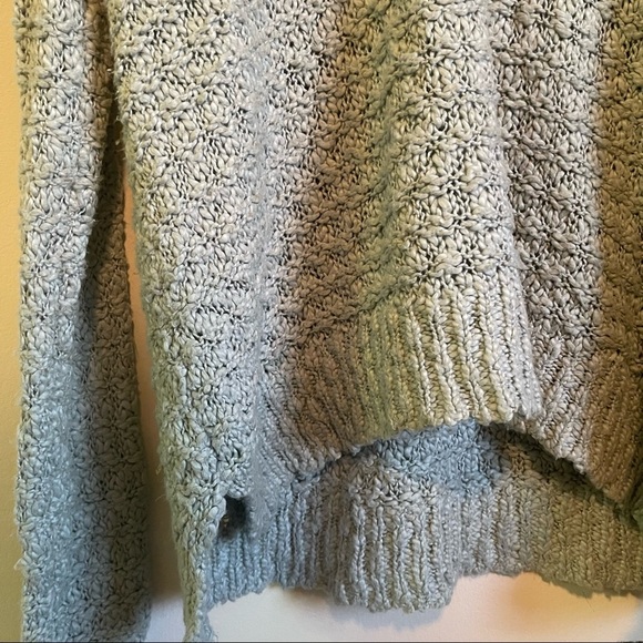 Kimchi Blue Urban Outfitters Thick Knit Blue Sweater M - Picture 3 of 4